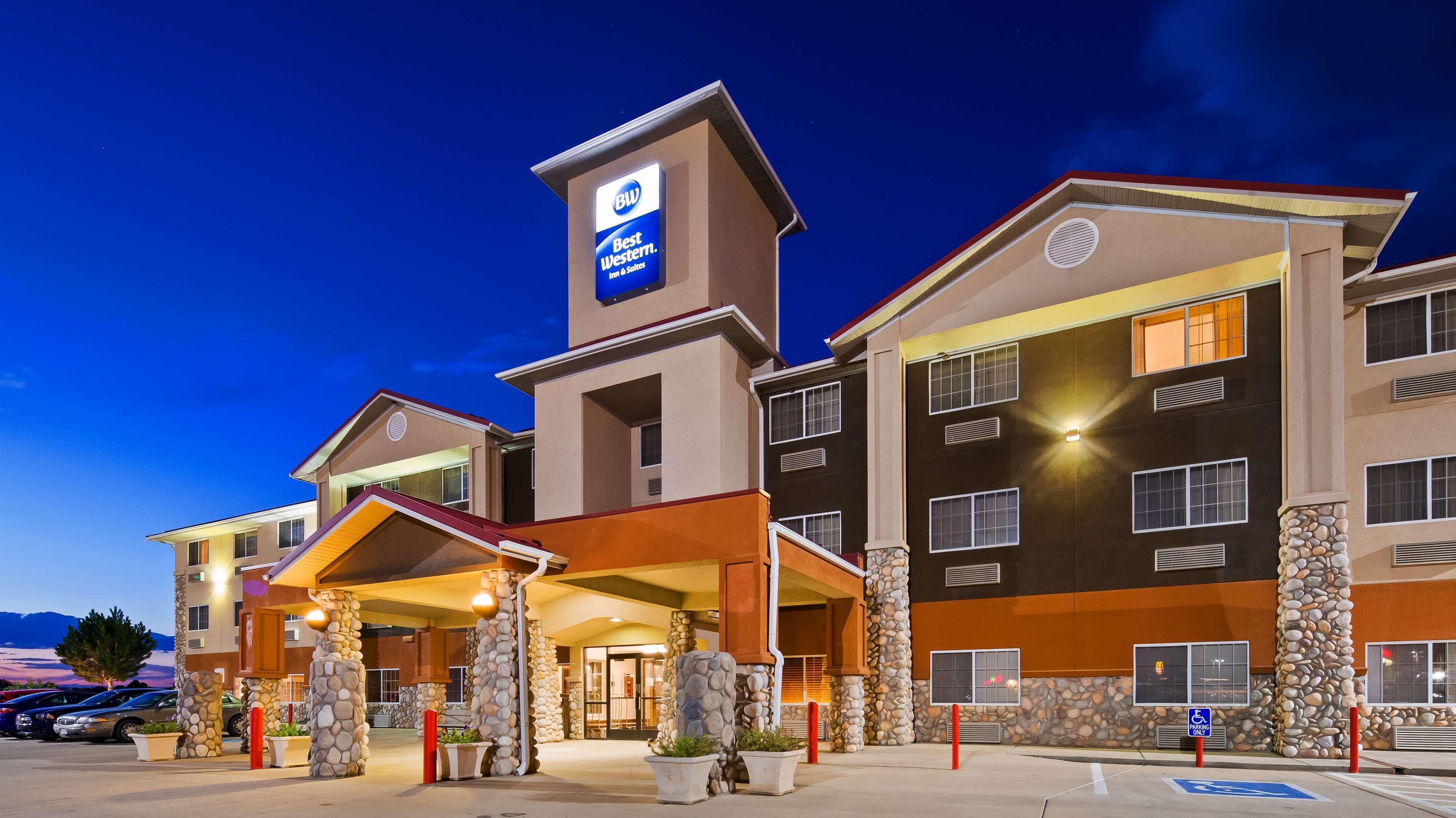 Best Western Firestone Inn & Suites Лонгмънт Екстериор снимка